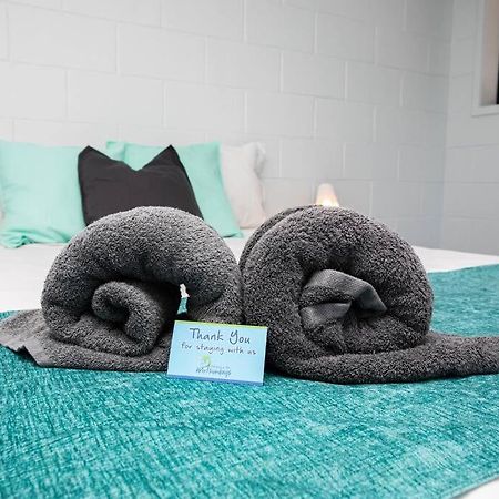 Airlie Sun & Sand Motel Accommodation #4 Airlie Beach Eksteriør bilde