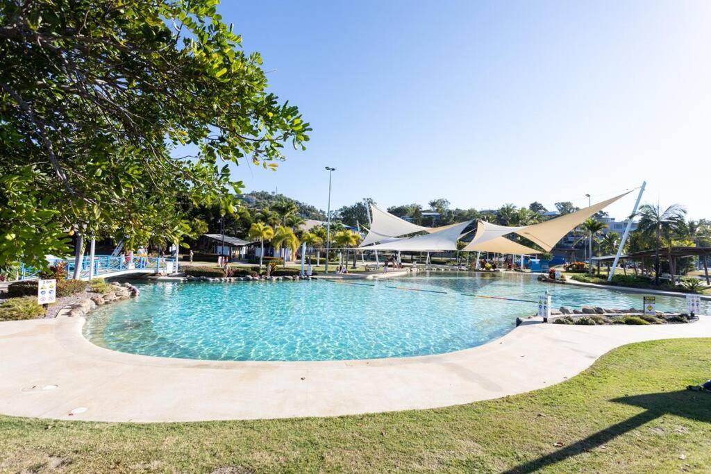 Airlie Sun & Sand Motel Accommodation #4 Airlie Beach Eksteriør bilde
